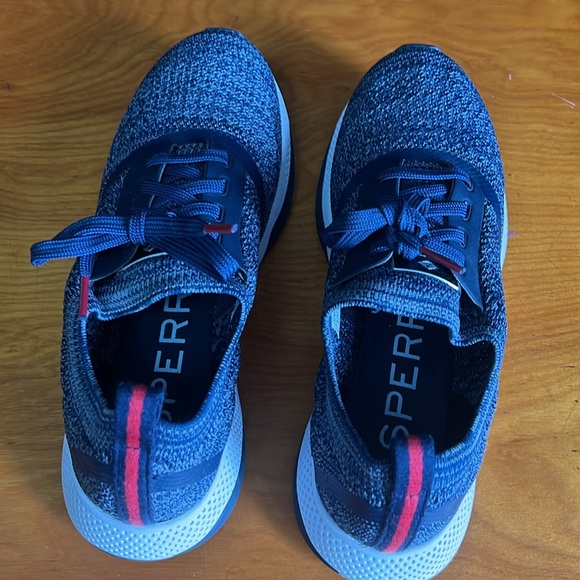 Sperry Women’s sneaker US 8 - Picture 6 of 7